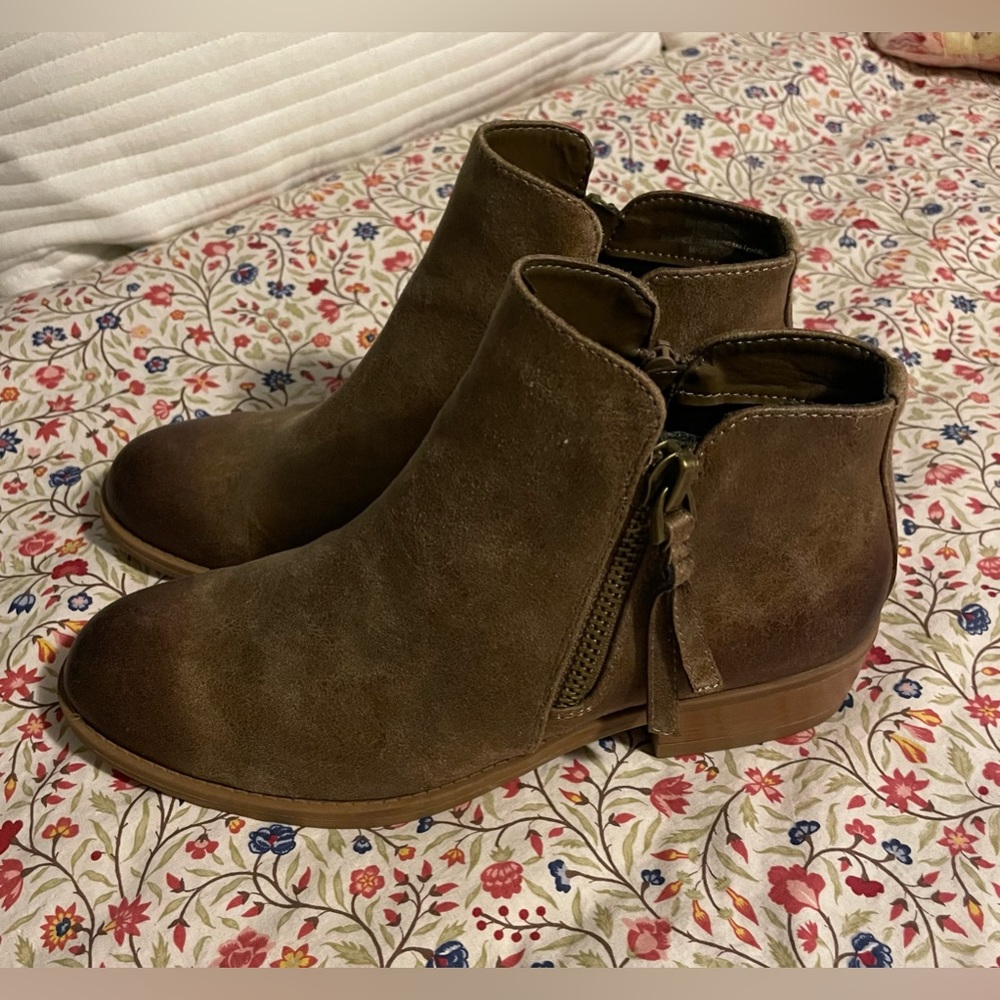 Madeline Girl Ankle Boots